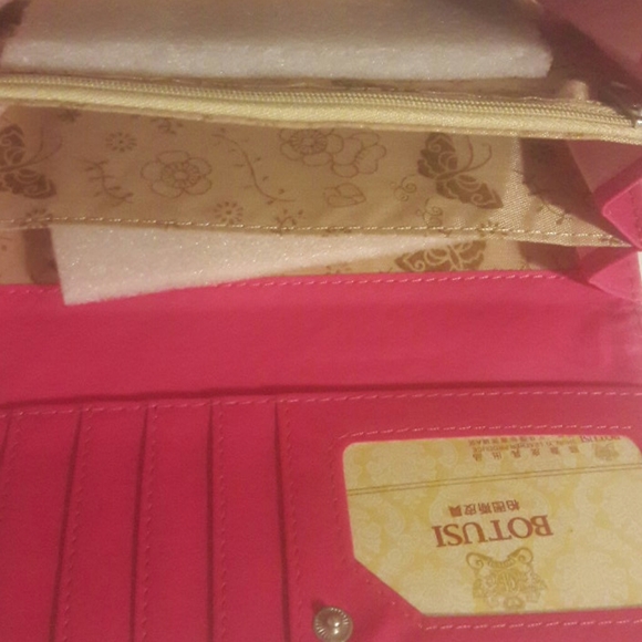 Pink and black Botusi wallet - Picture 8 of 8